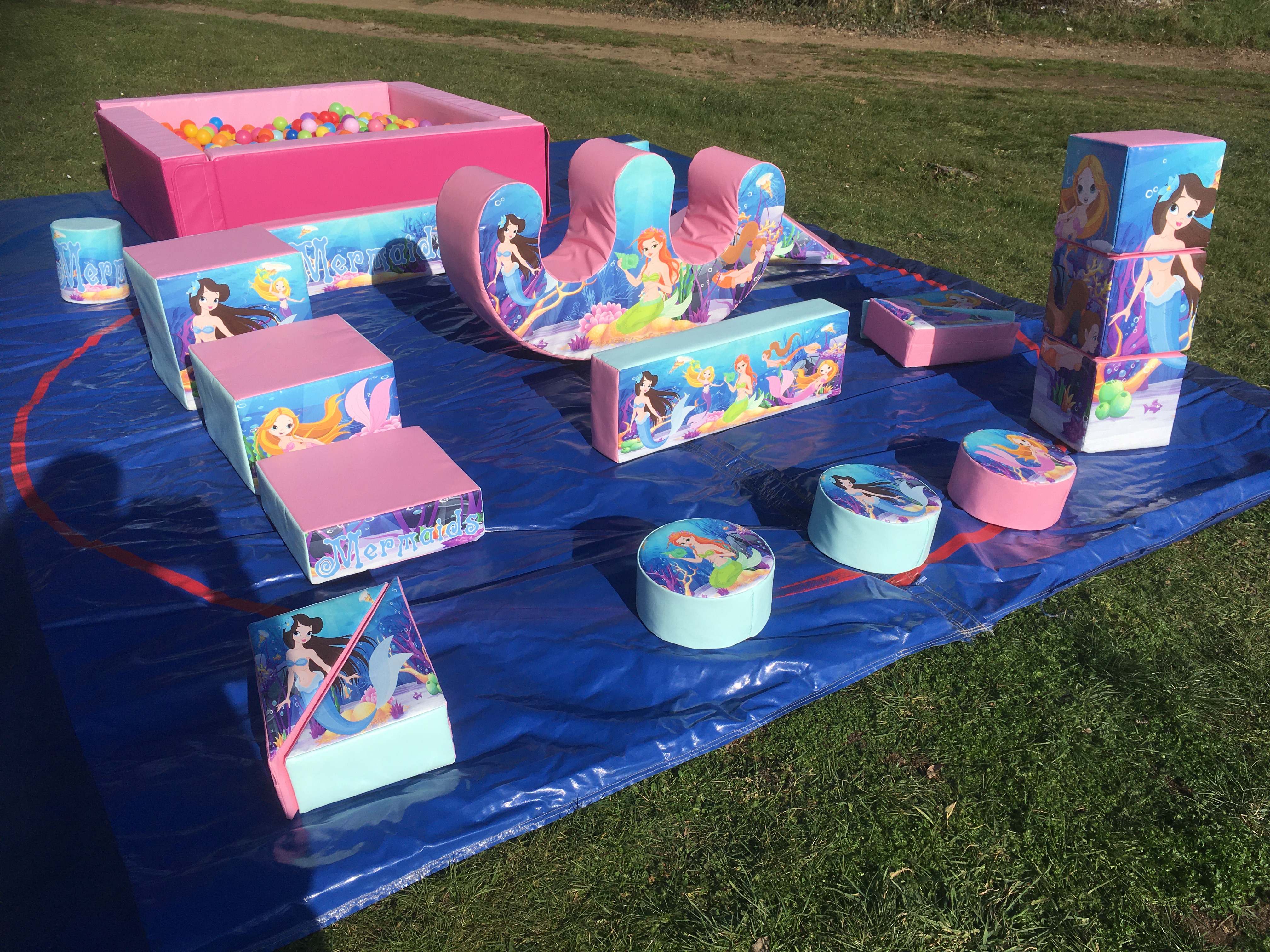Mermaid Soft Play Set with Ball Pond (Halls only)